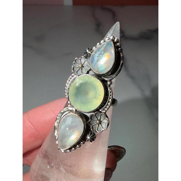 Triple Stone Prehnite & Flashy Moonstone Floral Ring: Sterling Silver - Size 7 - Picture 2 of 9